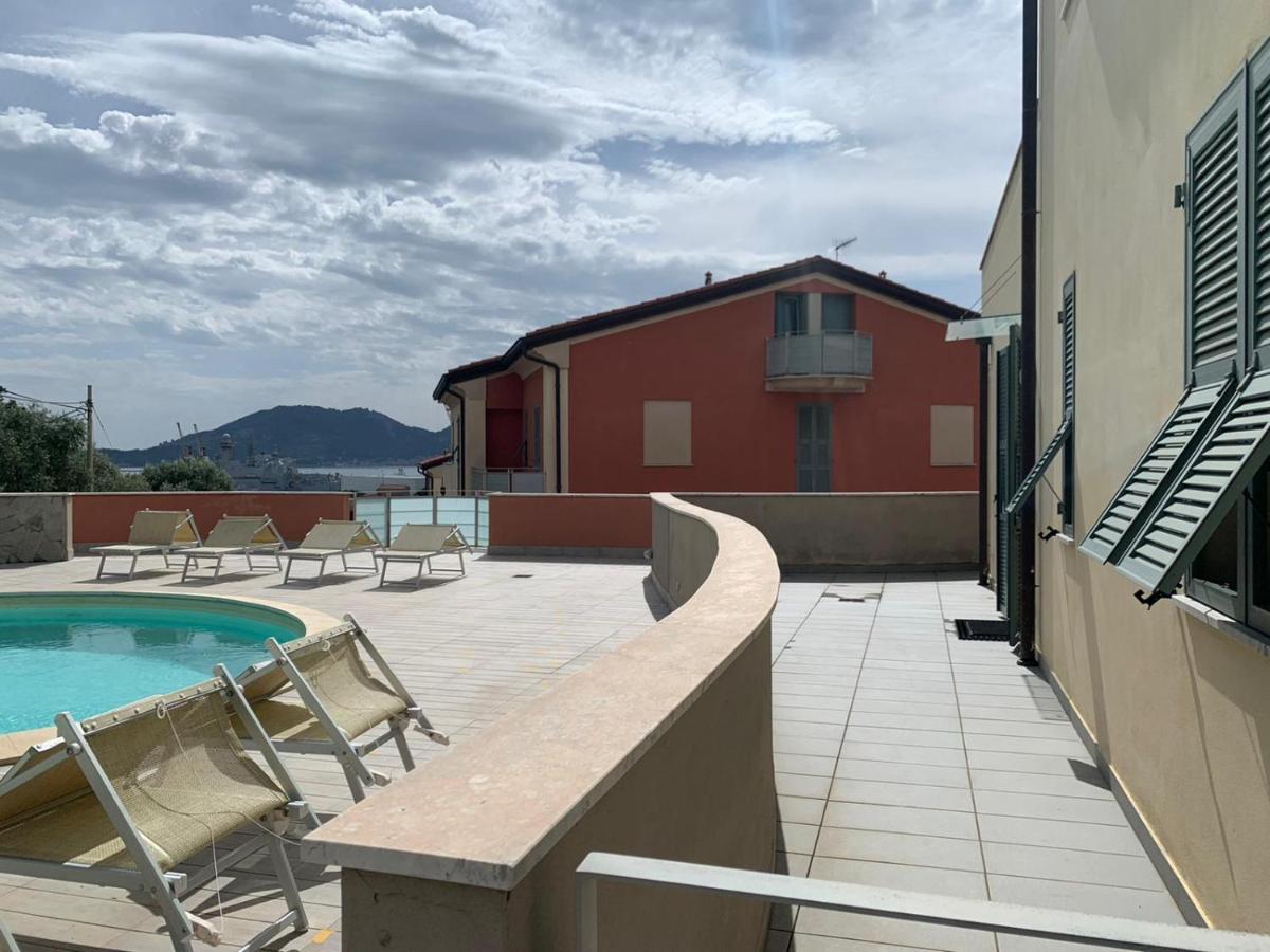 Pool House Appartement La Spezia Buitenkant foto